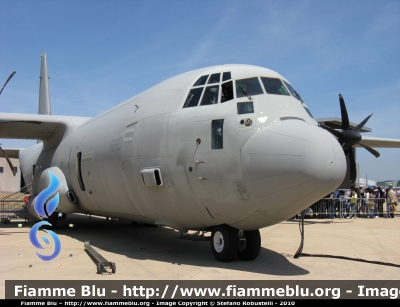 Lockheed C-130J Hercules
Aeronautica Militare Italiana
46° Brigata Aerea
46-60
Parole chiave: Lockheed C-130J_Hercules giornata_azzurra_2007