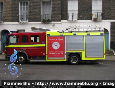 Mercedes-Benz Atego II serie 
Great Britain - Gran Bretagna
London Fire Brigade
Euston  

Parole chiave: Mercedes-Benz Atego_IIserie