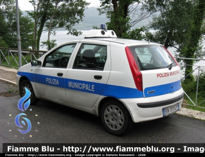 Fiat Punto II serie
Polizia Municipale - C1
Castel Gandolfo (Rm)
Parole chiave: Fiat Punto_IIserie  polizia_municipale_castel_gandolfo roma_lazio