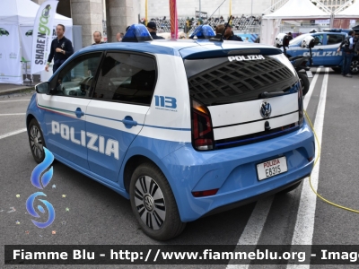 Volkswagen e-up!
Polizia di Stato
Lotto di 4 esemplari in dotazione alla
Questura di Roma
POLIZIA E8315
Parole chiave: Volkswagen e-up! POLIZIAE8315 Formula_E_Roma_2019