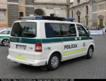 Volkswagen_Transporter_T5_policia_Slovacca_rear.jpg
