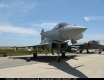 eurofighter_typhoon_AM_front.jpg