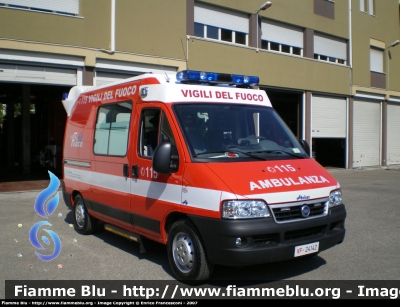 Fiat Ducato III serie
Vigili del Fuoco
Comando Provinciale di 
Pesaro-Urbino
Ambulanza in servizio 118
Allestimento Aricar
VF 24142

Parole chiave: Fiat Ducato_IIIserie VF24142 Aricar
