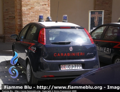 Fiat Grande Punto
Carabinieri - Variante con logo rosso e antenna lunga 
Parole chiave: Fiat Grande_Punto Carabinieri CCCJ777