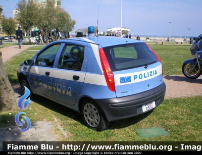 Fiat Punto II serie
Polizia di Stato
Parole chiave: Fiat Punto_IIserie Polizia_Postale Polizia_E9012