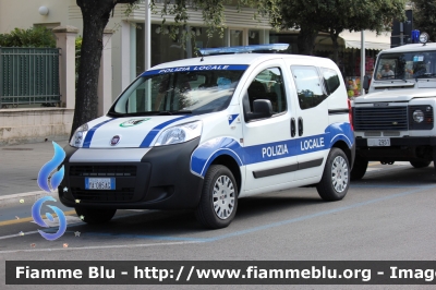 Fiat Qubo
Polizia Locale Pesaro
Polizia Locale YA 085 AG
Parole chiave: Fiat Qubo Polizia_Locale Pesaro PLYA085AG