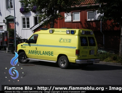 Ford E350
Kongeriket Norge - Kongeriket Noreg - Norvegia
Ambulance Vestfold og Telemark
Parole chiave: Ford E350 Ambulanse