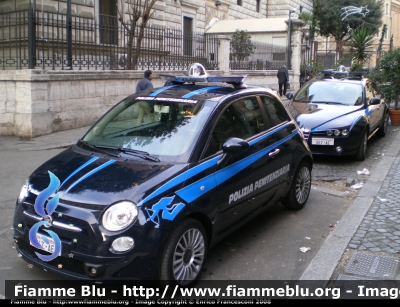 Fiat Nuova 500 
Polizia Penitenziaria
Autovettura Utilizzata dal Nucleo Radiomobile per i Servizi Istituzionali
POLIZIA PENITENZIARIA 947 AE
Parole chiave: Fiat Nuova_500 PoliziaPenitenziaria947AE