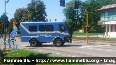 Iveco EuroCargo 4x4 II serie
Polizia di Stato
Reparto Mobile
Parole chiave: Iveco EuroCargo_4x4_IIserie Adunata_Alpini_2017