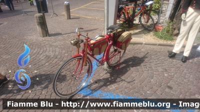 Bicicletta Antincendio
Vigili del Fuoco
Museo Storico dei Vigili del Fuoco di Mantova
Esposta al Ventennale del Distaccamento Volontario di Asolo (TV)
Parole chiave: Ventennale_VVF_Asolo