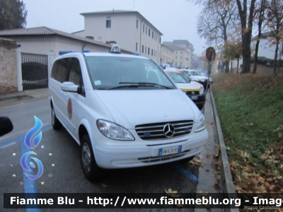 Mercedes-Benz Viano 4x4
Protezione Civile
Regione Veneto
Parole chiave: Mercedes-Benz Viano_4x4 Meeting_PC_Veneto_2011