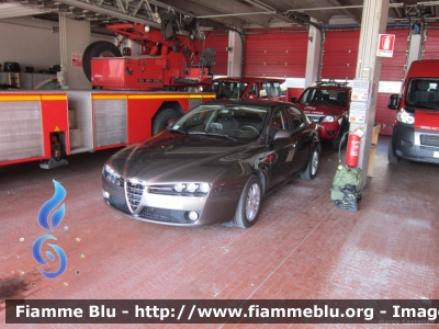 Alfa Romeo 159
Vigili del Fuoco
Comando Provinciale di Pordenone
VF 24770
Parole chiave: Alfa-Romeo 159 VF24770 Raduno_ANVVF_FVG_2012