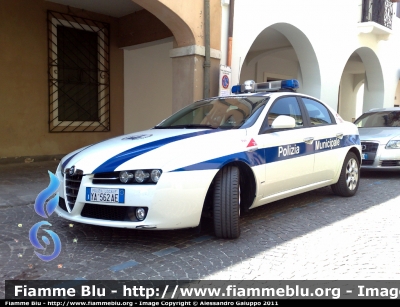 Alfa Romeo 159
Polizia Municipale 
Forlì
Allestimento Focaccia
POLIZIA LOCALE YA 562 AE
Parole chiave: Alfa-Romeo 159 PM_Forlì POLIZIALOCALEYA562AE