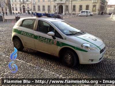 Fiat Grande Punto
Polizia Locale
Mantova
Allestimento Bertazzoni

Parole chiave: Fiat Grande_Punto