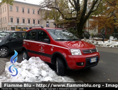 Fiat Nuova Panda 4x4 I serie
Vigili del Fuoco
Corpo Permanente di Trento
VF 0H1 TN
Parole chiave: Fiat Nuova_Panda_4x4_Iserie VF0H1TN