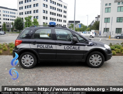 Fiat Sedici
Polizia Locale
Padova
Allestimento Focaccia
POLIZIA LOCALE YA 017 AG 
Parole chiave: Fiat Sedici PL_Padova POLIZIALOCALEYA017AG