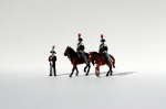 Carabinieri_a_cavallo_e_carabiniere_alta_uniforme_Preiser.JPG
