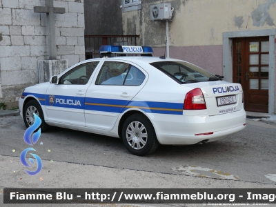 Skoda Octavia III serie
Polizia Croata - Policija
Parole chiave: Skoda Octavia_IIIserie