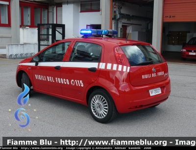 Fiat Grande Punto
Vigili del Fuoco
Parole chiave: Fiat Grande_Punto VVF Autovetture VF25027