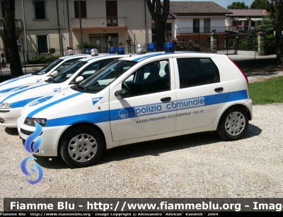 Fiat Punto II serie
PM Bassa Friulana Occidentale S.S. 14. Livrea Polizia Comunale.

Parole chiave: Fiat Punto_IIserie Polizia_Municipale Bassa_Friulana_Occidentale