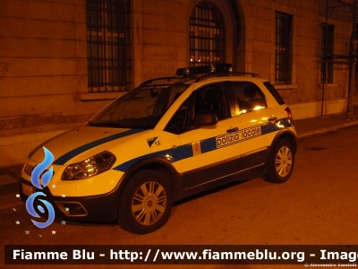 Fiat Sedici
Polizia Locale Trieste
POLIZIA LOCALE YA 585 AG
Parole chiave: Fiat Sedici PoliziaLocaleYA585AG