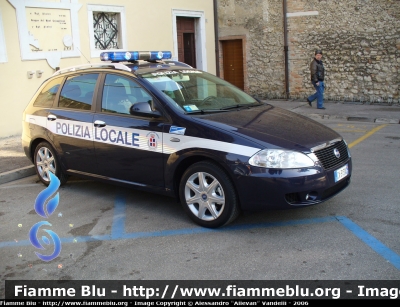 Fiat Nuova Croma I serie
Polizia Locale
Vittorio Veneto (TV)
Parole chiave: Fiat Nuova_Croma_Iserie