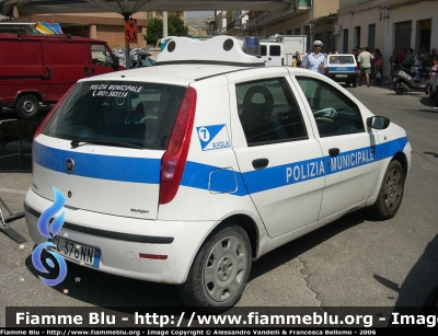 Fiat Punto III serie
PM Avola
Parole chiave: Fiat Punto_IIIserie PM Avola Sicilia