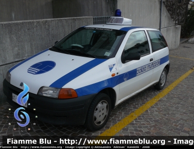 Fiat Punto I serie
PM Buja (UD)
Parole chiave: Fiat Punto_Iserie PM Buja Friuli_Venezia_Giulia