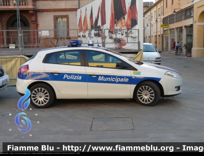Fiat Nuova Bravo
Polizia Municipale Cervia
POLIZIA LOCALE YA 275 -276 AB
Parole chiave: Fiat NUova_Bravo PM cervia polizia_locale_ya275ab_ya276ab emilia_romagna
