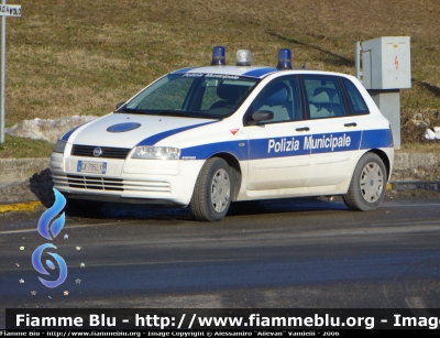 Fiat Stilo II serie
Polizia Municipale Medesano (PR)
Parole chiave: Fiat Stilo_IIserie