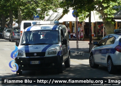 Fiat Doblò II serie
Polizia Municipale Misano Adriatico (RN)
Allestitore Focaccia
Parole chiave: fiat doblò_IIserie