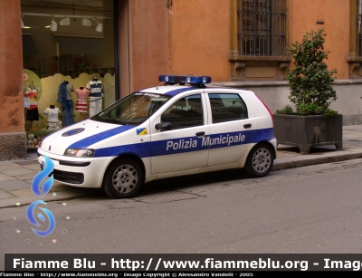 Fiat Punto II serie
PM Parma
Parole chiave: Fiat Punto_IIserie PM Parma