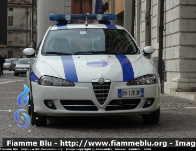 Alfa Romeo 147 II serie
Polizia Municipale Pordenone - Roveredo in Piano
Allestimento Bertazzoni
Parole chiave: Alfa-Romeo 147_IIserie Polizia_Municipale Pordenone