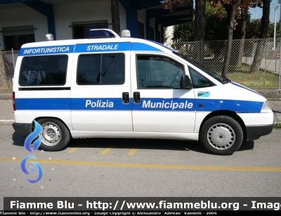 Fiat Scudo I serie
PM Riccione
Parole chiave: Fiat Scudo_Iserie PM Riccione Emilia_Romagna