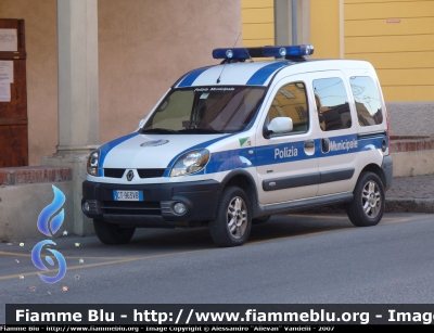 Renault Kangoo 4x4 I serie
Polizia Municipale San Lazzaro di Savena (BO)
Parole chiave: Renault Kangoo_4x4_Iserie