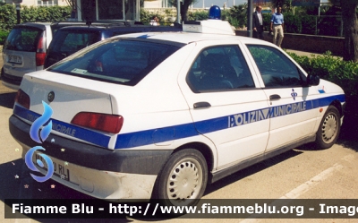 Alfa-Romeo 146
Polizia Municipale di Sansepolcro (AR)
Parole chiave: Alfa-Romeo 146