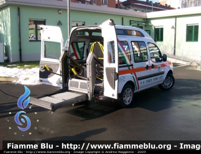 Fiat Doblò II serie
Croce Verde Asti
Automezzo n°64
Mezzo per trasporto disabili


Parole chiave: Fiat Doblò_IIserie 118_Asti Servizi_Sociali Croce_Verde_Asti