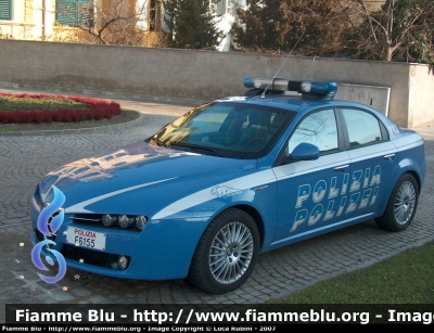 Alfa Romeo 159
Polizia di Stato-Polizei
Autovettura in Servizio Presso Il Commissariato di Bressanone-Brixen
POLIZIA F6155
Parole chiave: Alfa_Romeo 159 Polizia Polizei Bressanone BZ
