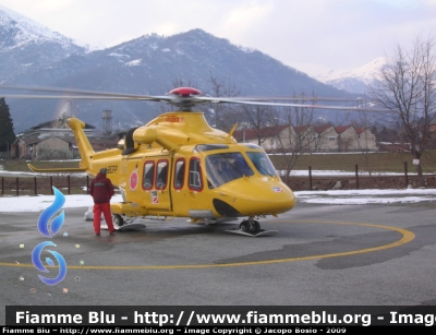 Agusta Westland AW139 I-BEPP
Servizio di Elisoccorso 118 Regione Piemonte
Parole chiave: Agusta_Westland AW139 I-BEPP elicottero