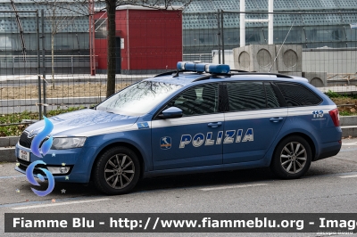Skoda Octavia Wagon IV serie
Polizia di Stato
Polizia Stradale in servizio sulla rete autostradale di Autostrade per l'Italia
POLIZIA H8164
Parole chiave: Skoda Octavia_Wagon_IVserie POLIZIAH8143
