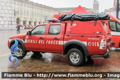 Ford Ranger VII serie
Vigili del Fuoco
Comando Provinciale di Torino
Nucleo USAR
VF 25930
Parole chiave: Ford Ranger_VIIserie VF25930 santa_barbara_2019