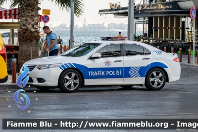 Hyundai Accord
Türkiye Cumhuriyeti - Turchia
Trafik Polis - Polizia stradale
Parole chiave: Hyundai Accord