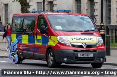 Vauxhall Vivaro
Great Britain - Gran Bretagna
London Metropolitan Police
Diplomatic Protection Group
*Nuova Livrea*
Parole chiave: Vauxhall Vivaro