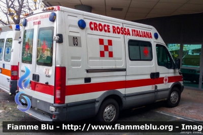 Iveco Daily III serie
Croce Rossa Italiana
Comitato Provinciale di Torino
CRI A041A

Ambulanza di servizio all'aeroporto di Torino Caselle
Parole chiave: Iveco III_serie CRIA041A