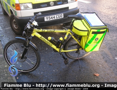 Bicicletta
Great Britain - Gran Bretagna
 Order of St. John London
Bici-medica 
Parole chiave: bici St. John london ambulance