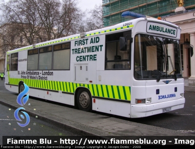 Layland Ashor
Autobus ambulatorio mobile per il primo soccorso in uso alle ambulanze inglesi ordine di St. John
Parole chiave: Layland Ashor St. John london ambulance
