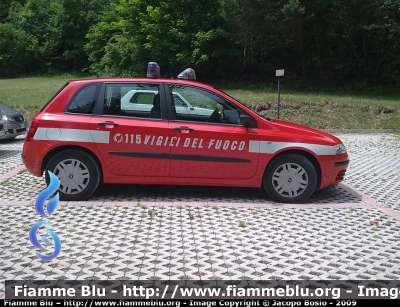 Fiat Stilo II Serie
Vigili del Fuoco
Comando Provinciale di Pistoia
VF 23118
Parole chiave: Vigili_del_Fuoco VVF Pistoia VF23118 Fiat_Stilo_II_serie