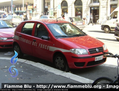 Fiat Punto III serie
Vigili del Fuoco
VF 22922
Parole chiave: Fiat Punto_IIIserie VF22922