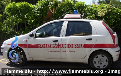Fiat Punto III serie
Polizia Municipale Serravalle Pistoiese
Parole chiave: Fiat Punto_IIIserie PM_Serravalle_Pistoiese