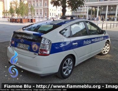 Toyota Prius II serie
Polizia Municipale Reggio Emilia
Parole chiave: Toyota Prius_IIserie PM_ReggioEmilia